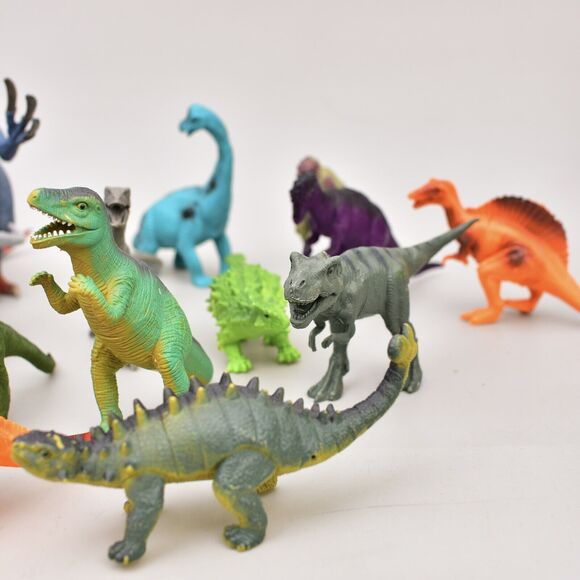 DINOSAUR LOT OF 22 KIDS TOYS FIGURES 6”- 12” - Picture 5 of 8